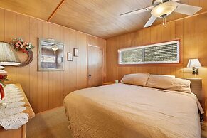 2096-pinglewood Cabin 5 Bedroom Home by RedAwning