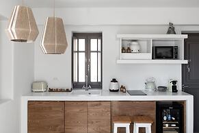 Zetine Suites Sikinos