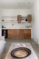 Zetine Suites Sikinos