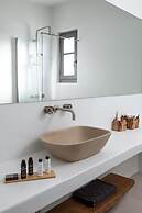 Zetine Suites Sikinos