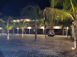 Alto Costa Flats