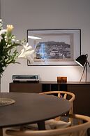 Unique 2bdr aprtm - steps to Plaka