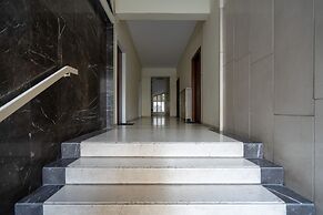 Unique 2bdr aprtm - steps to Plaka