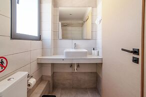 Navitas House Athens