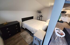 GLOBALSTAY. Paradise Marina Place