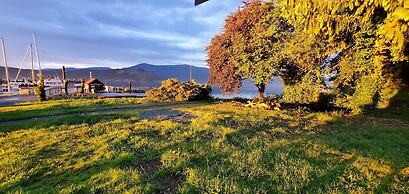 GLOBALSTAY. Paradise Marina Place