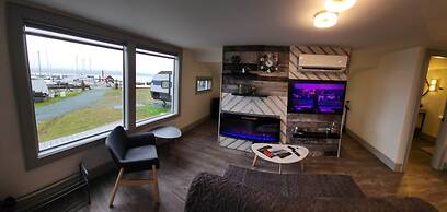 GLOBALSTAY. Paradise Marina Place