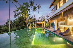 New!ubud Hideaway 6BR Villa w/ Ricefield View