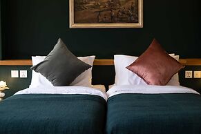 New!ubud Hideaway 6BR Villa w/ Ricefield View