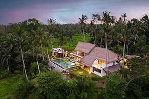 New!ubud Hideaway 6BR Villa w/ Ricefield View