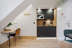 Feelathome Ventas Suites