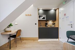 Feelathome Ventas Suites
