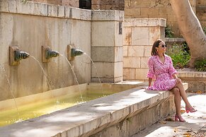 JS Palma Plaza Hotel