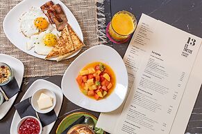 JS Palma Plaza Hotel