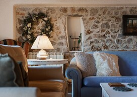 Arachova Wooden Chalet