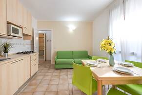Village Apartments - Porto Letizia