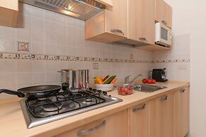 Village Apartments - Porto Letizia