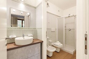 Village Apartments - Porto Letizia