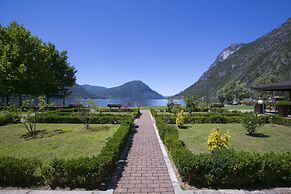 Village Apartments - Porto Letizia