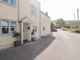 Thomas Cottage