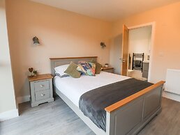 Fron Haul - Robin Goch