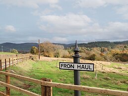 Fron Haul - Robin Goch