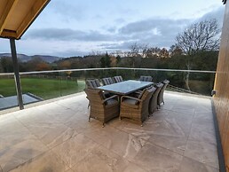 Fron Haul - Robin Goch