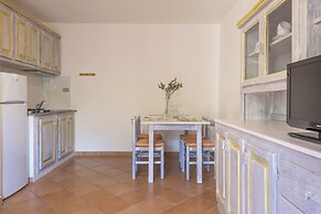 Baia De Bahas Bilo VM 500m From The Sea