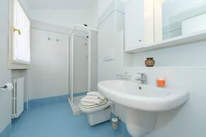 Villa Apartments - Porto Letizia