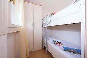 Villa Apartments - Porto Letizia