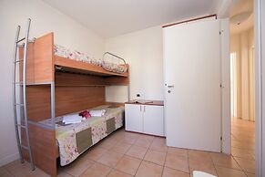 Villa Apartments - Porto Letizia