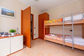 Villa Apartments - Porto Letizia