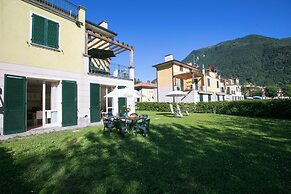 Villa Apartments - Porto Letizia