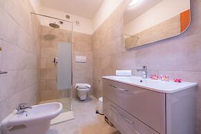 Villa Apartments - Porto Letizia