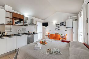 Villa Apartments - Porto Letizia