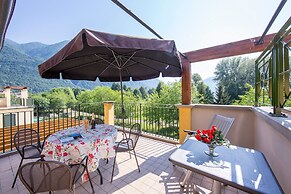 Villa Apartments - Porto Letizia