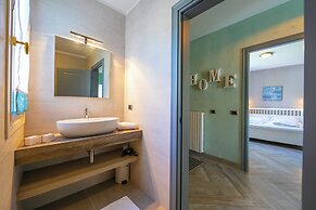 Villa Apartments - Porto Letizia