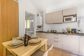 Villa Apartments - Porto Letizia