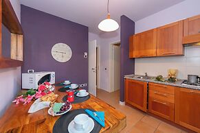 Villa Apartments - Porto Letizia
