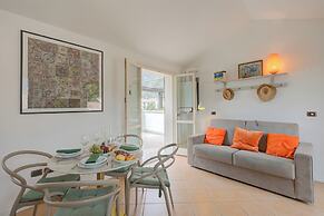 Villa Apartments - Porto Letizia