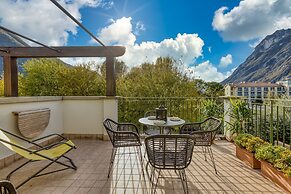 Villa Apartments - Porto Letizia