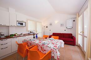 Villa Apartments - Porto Letizia
