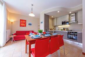 Villa Apartments - Porto Letizia