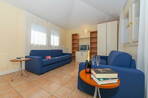 Villa Apartments - Porto Letizia