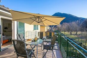 Villa Apartments - Porto Letizia