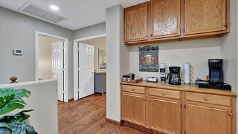 Amenities Galore! Outdoor Living & Lots of Games