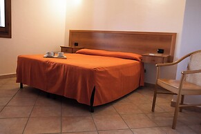 Cala Viola Trilo 1.5km With Shared Pool