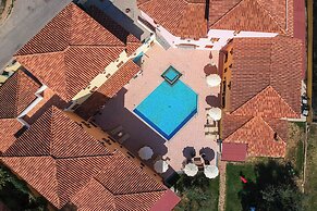 Cala Viola Trilo 1.5km With Shared Pool