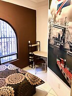 ROOMIES HOSTEL CENTRO MEDICO