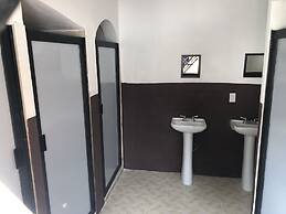 ROOMIES HOSTEL CENTRO MEDICO